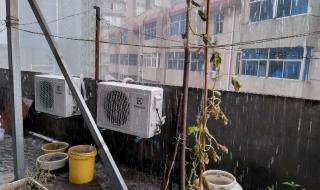 西安部分地区突降暴雨